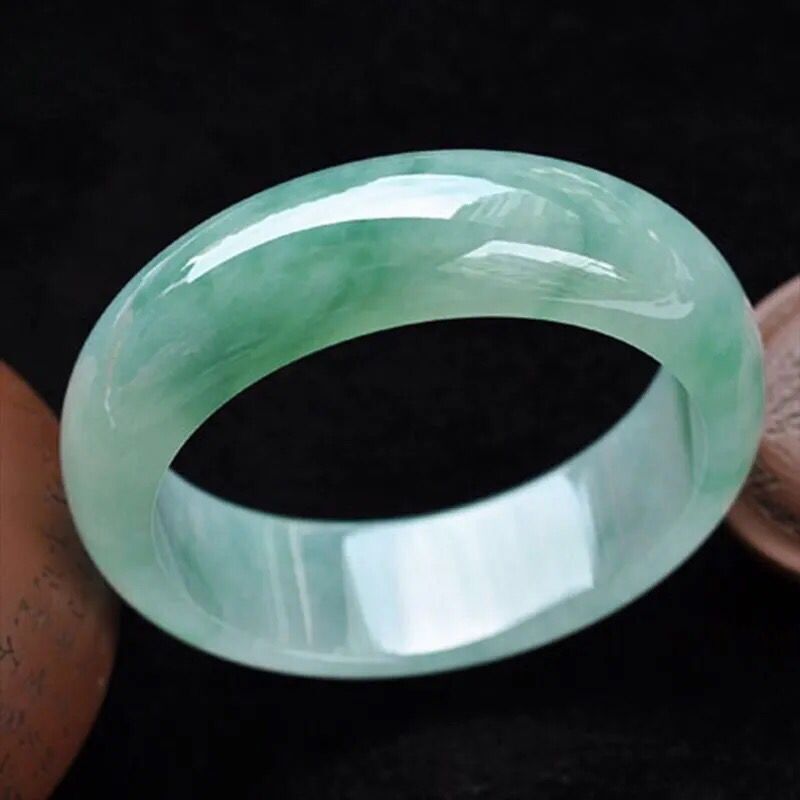 Myanmar natural jade bracelet, - Lighting review and price
